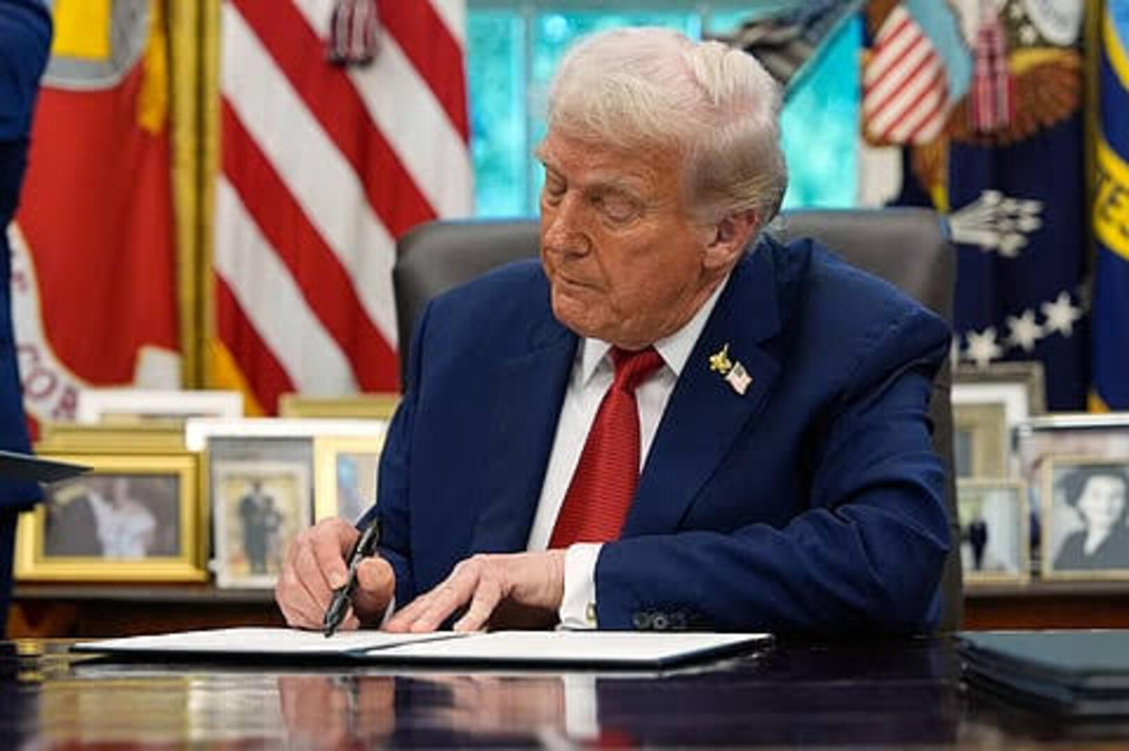 U.S. imposes 12.5% tariffs on selected African imports, with strategic exemptions